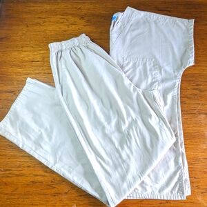 SB Scrubs Medium cream scrub set